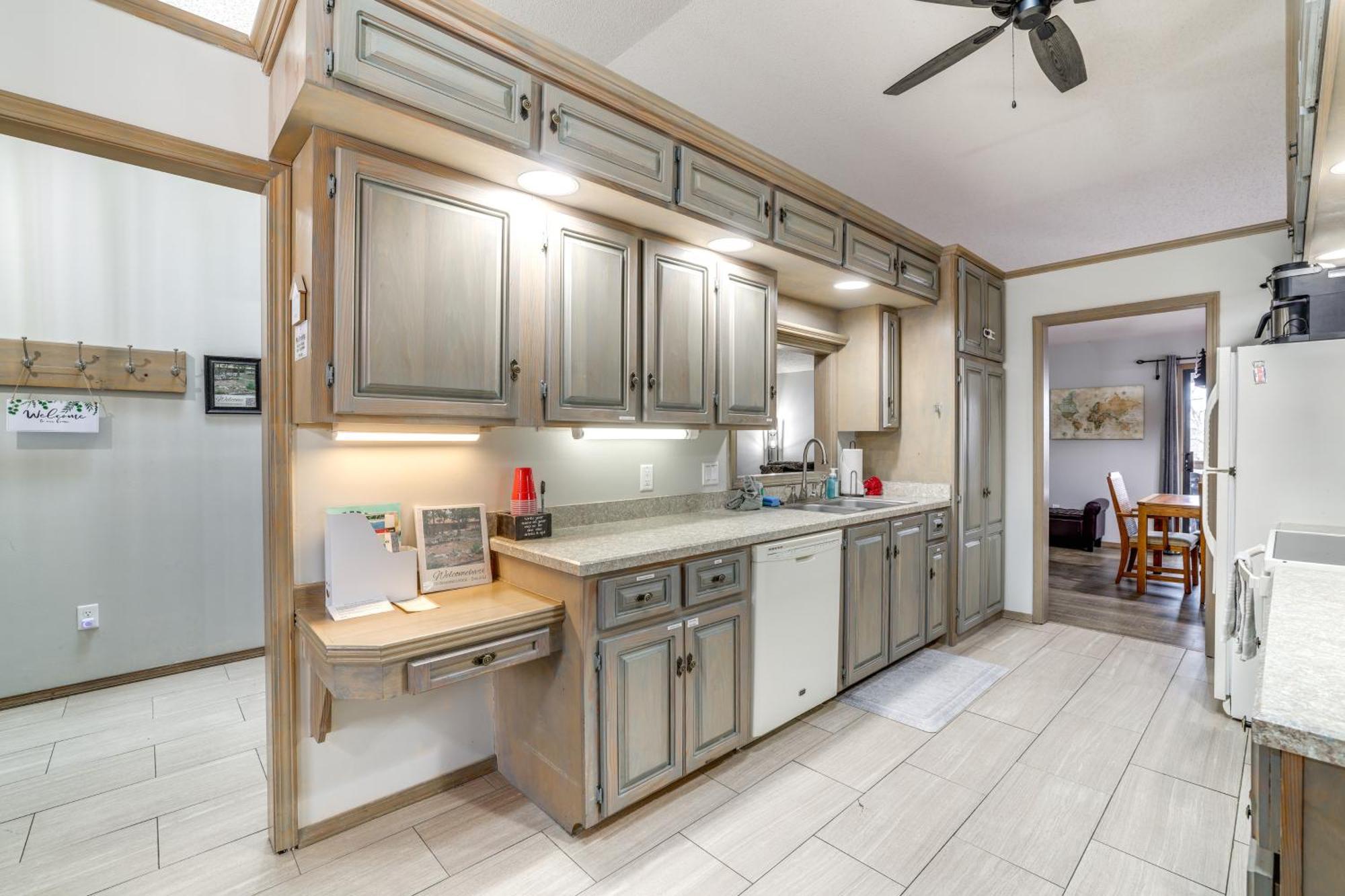 Spacious Holiday Island Escape With Deck And Gas Grill Luaran gambar